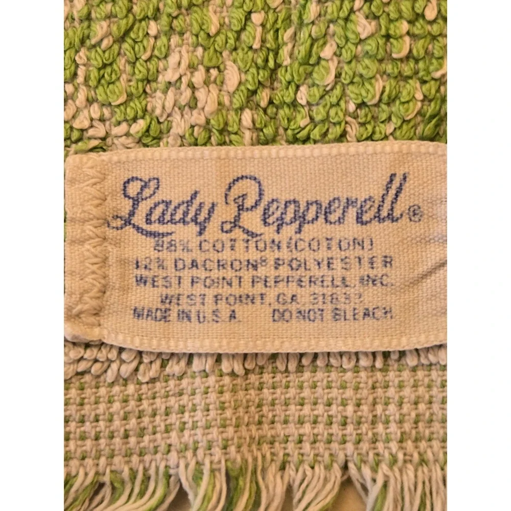 Vintage Lady Pepperell Towels  Green Floral Fringe  USA  Set of 2
